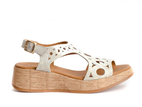 Paula Urban 33-782
